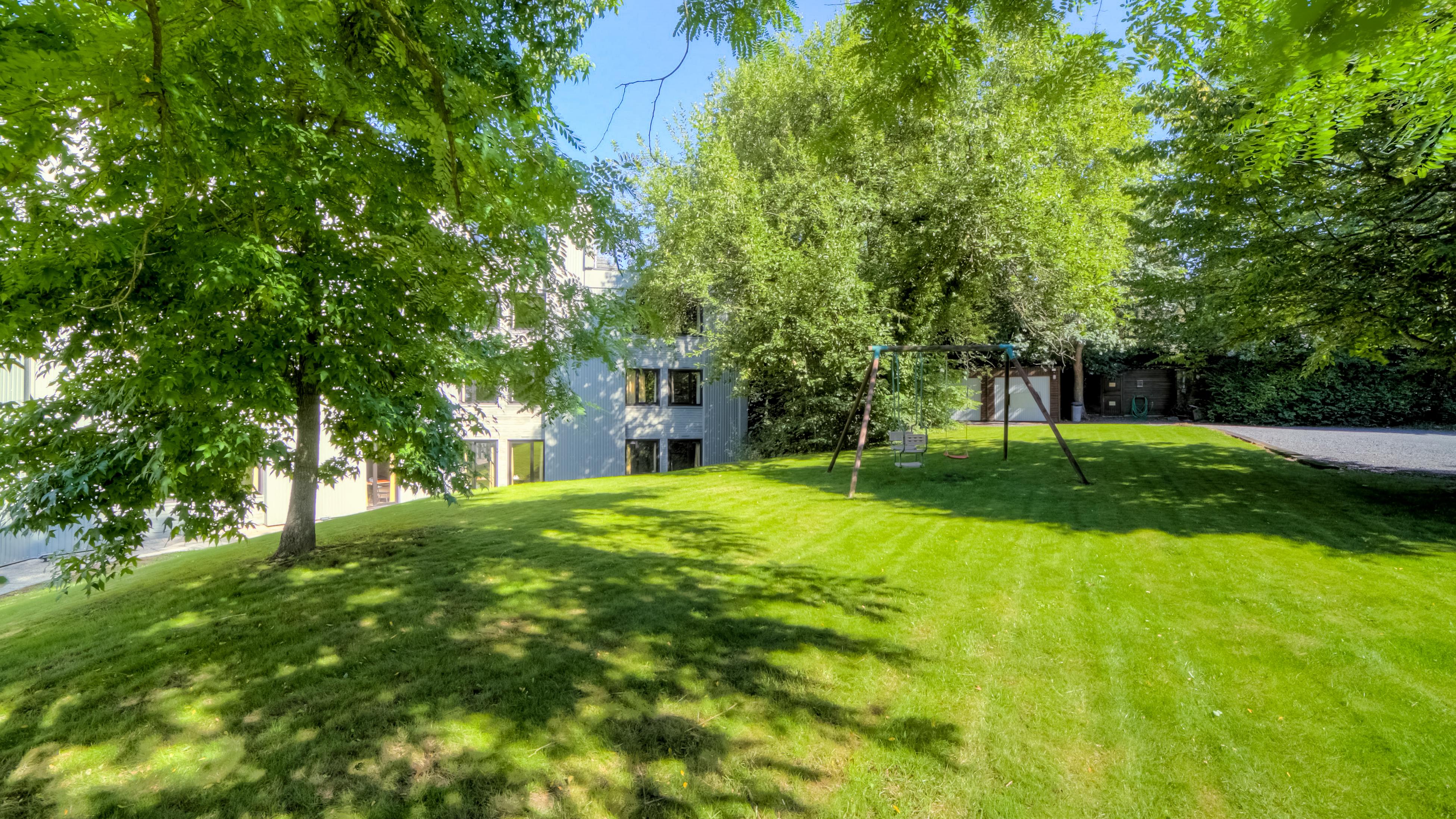 Logis Hotel Restaurant Des Acacias Lille Neuville En Ferrain Exterior photo