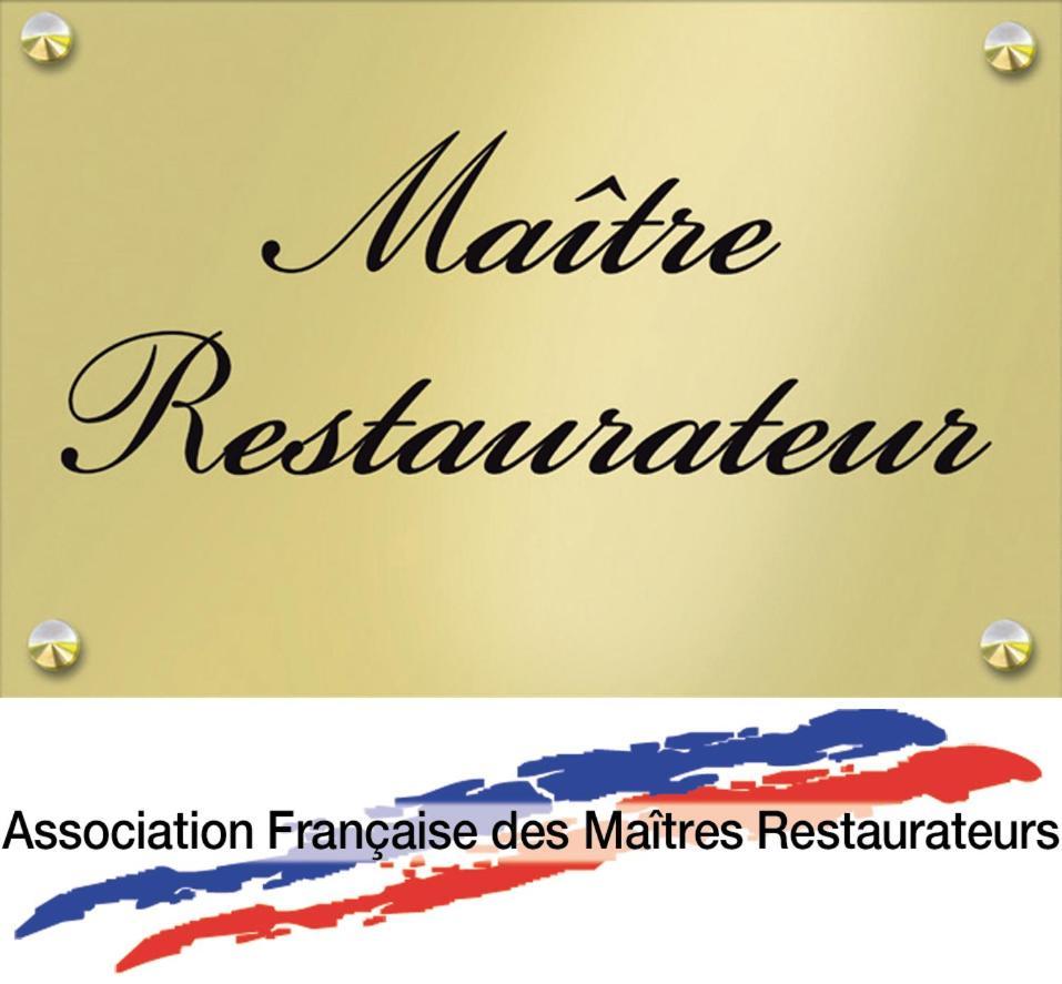 Logis Hotel Restaurant Des Acacias Lille Neuville En Ferrain Exterior photo